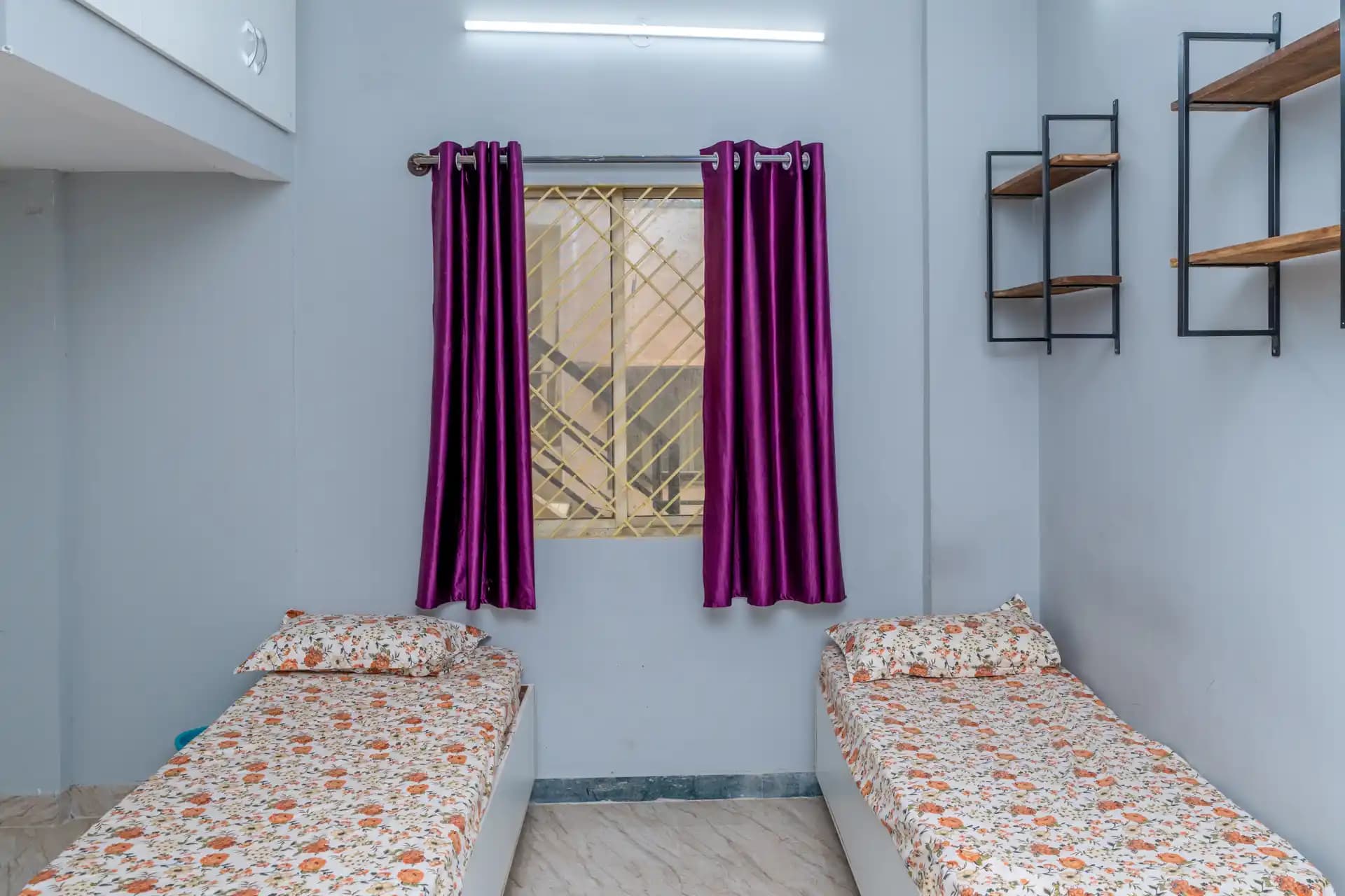 Millennial Onyx, room photograph 1, uploaded by the owner