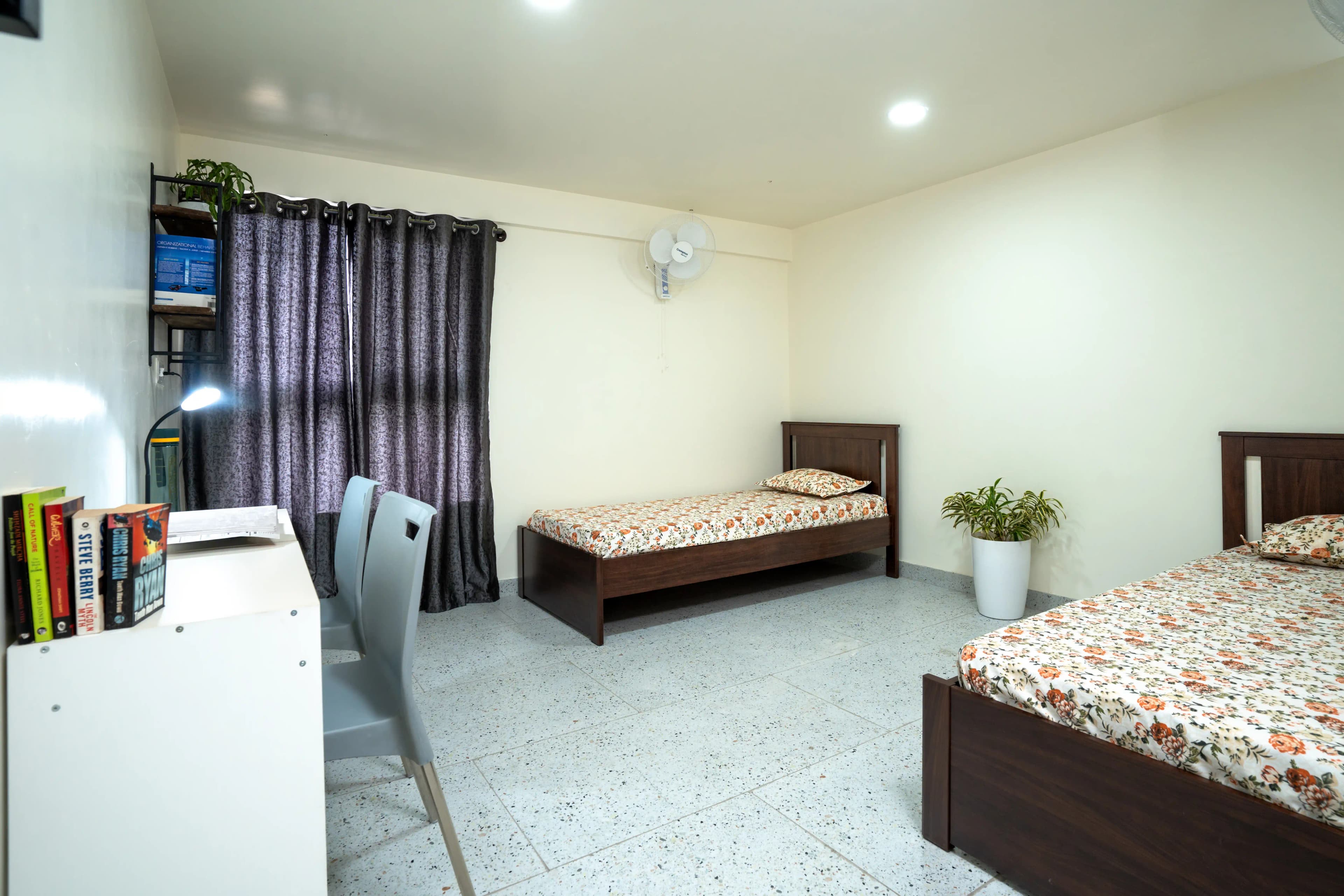 Millennial Sapphire, room photograph 2, uploaded by the owner