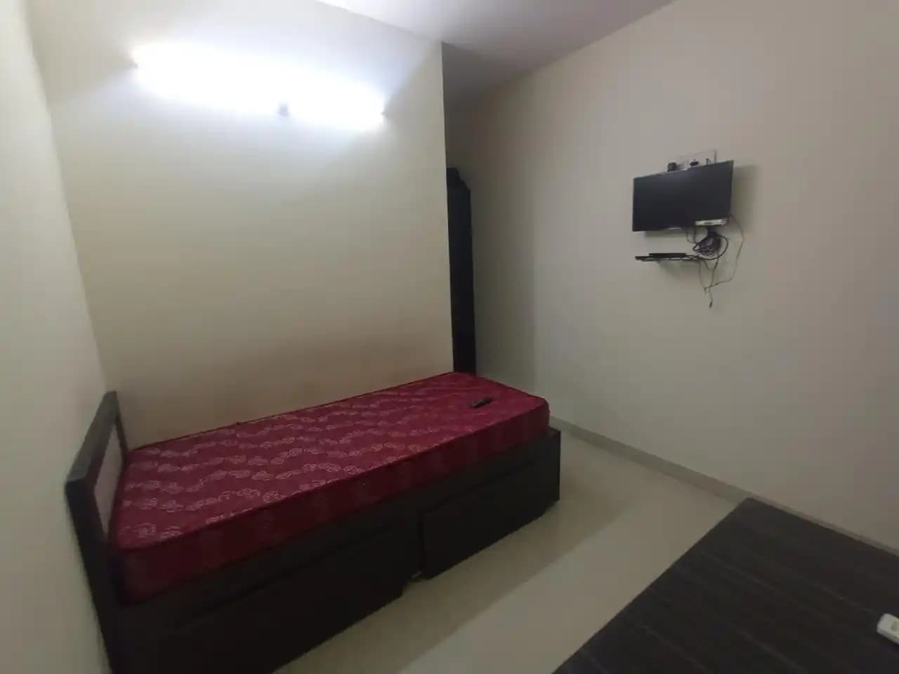 Shyam Stay Yuva Heritage, room photograph 1, uploaded by the owner