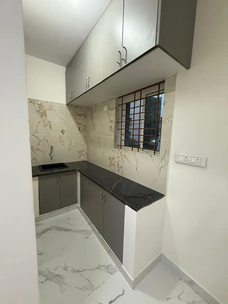 Mahnot Residency, room photograph 2, uploaded by the owner