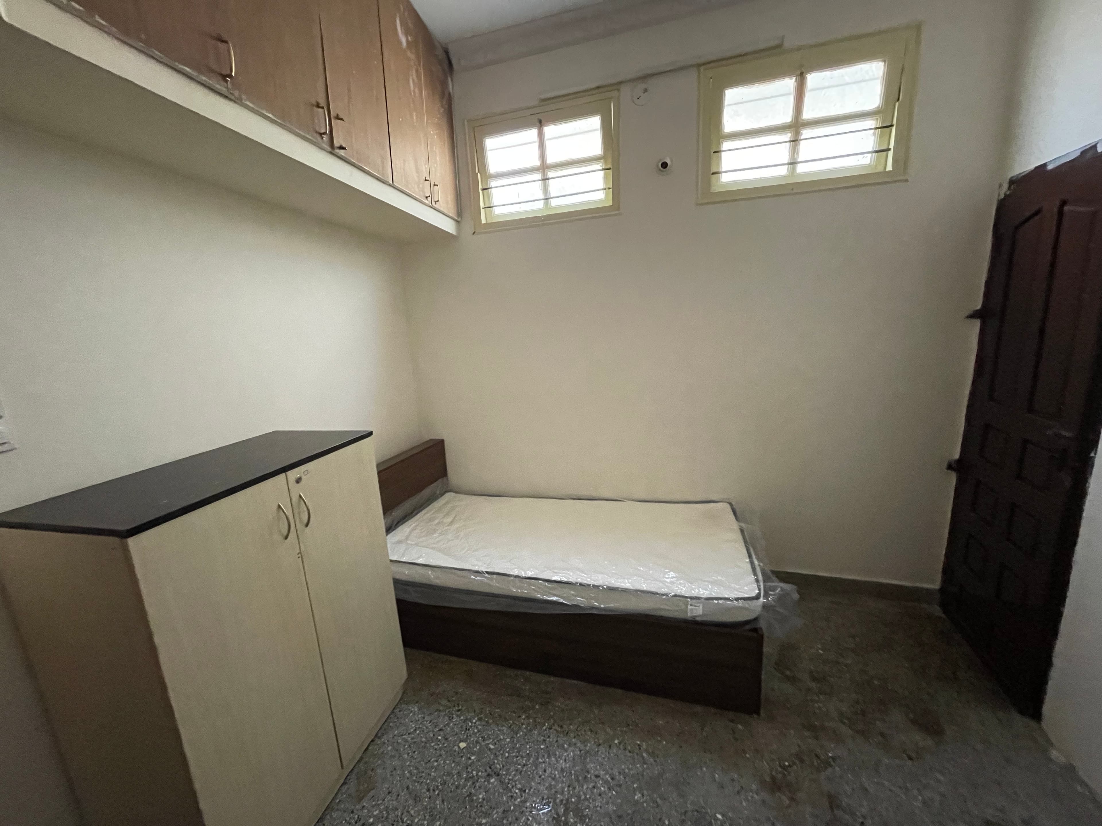 Pg In Richmond Town, room photograph 2, uploaded by the owner