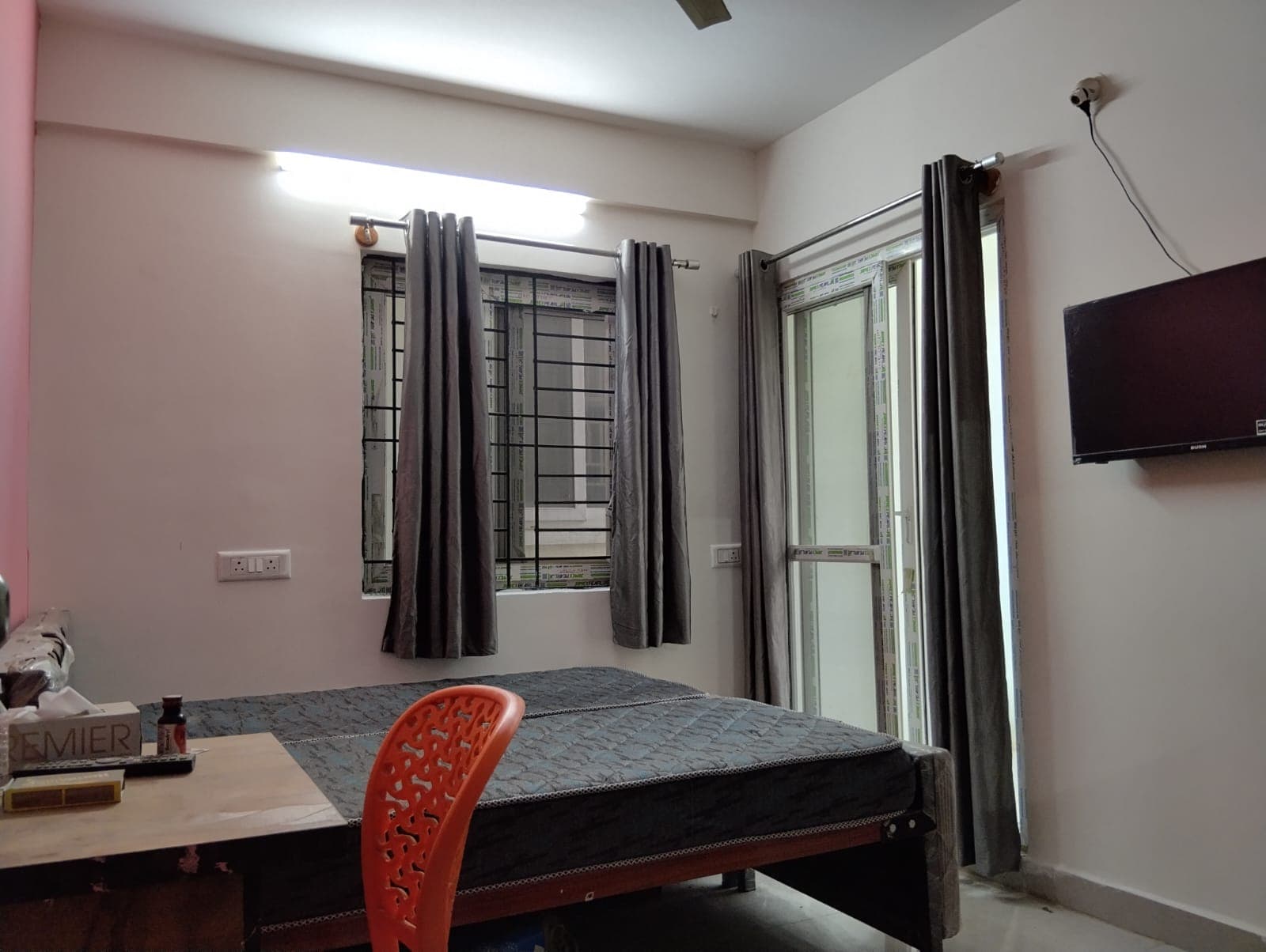 Vilaasa Embassy A Block, room photograph 7, uploaded by the owner