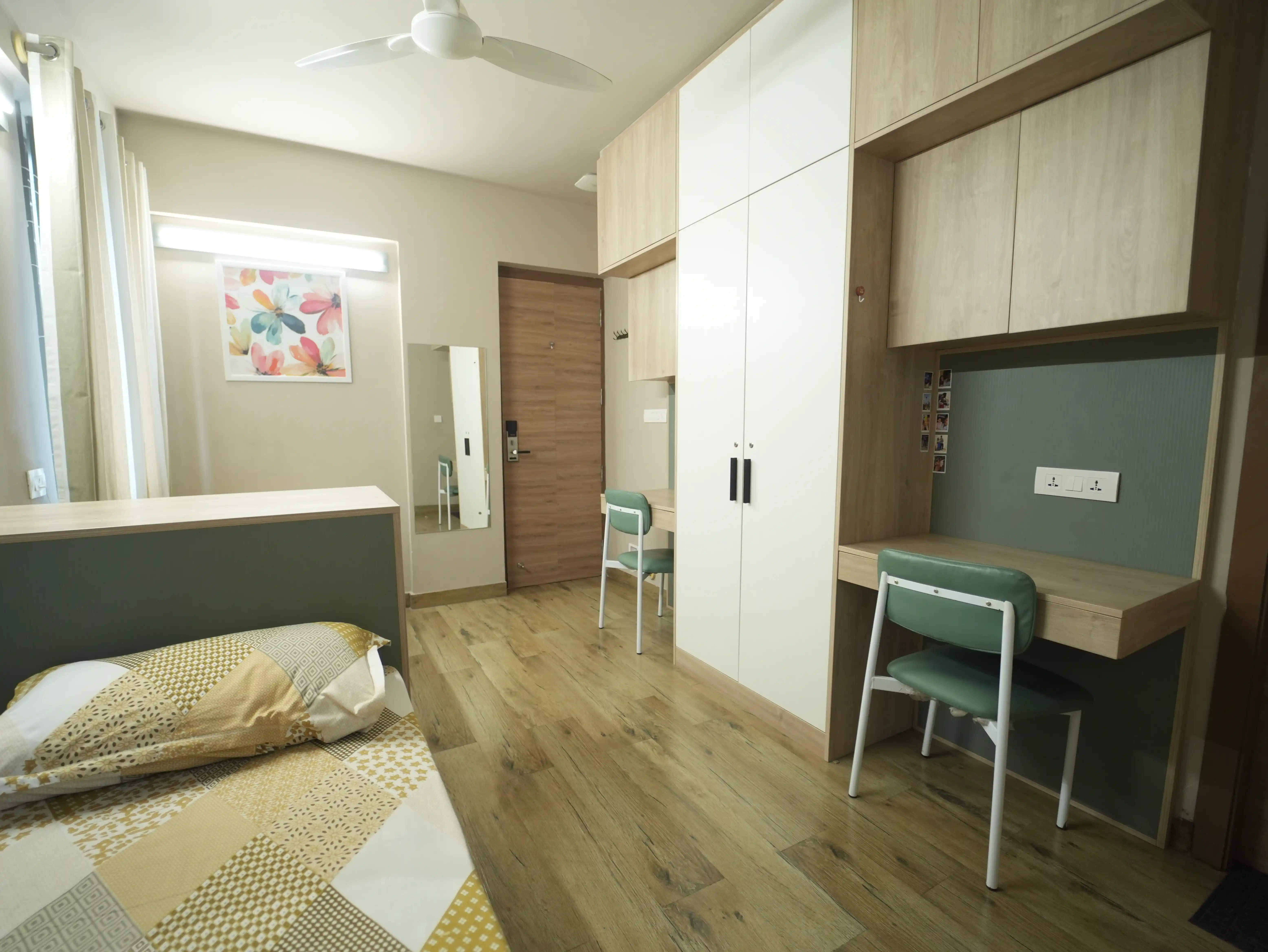 Livesta Premium Hostel For Girls, room photograph 11, uploaded by the owner