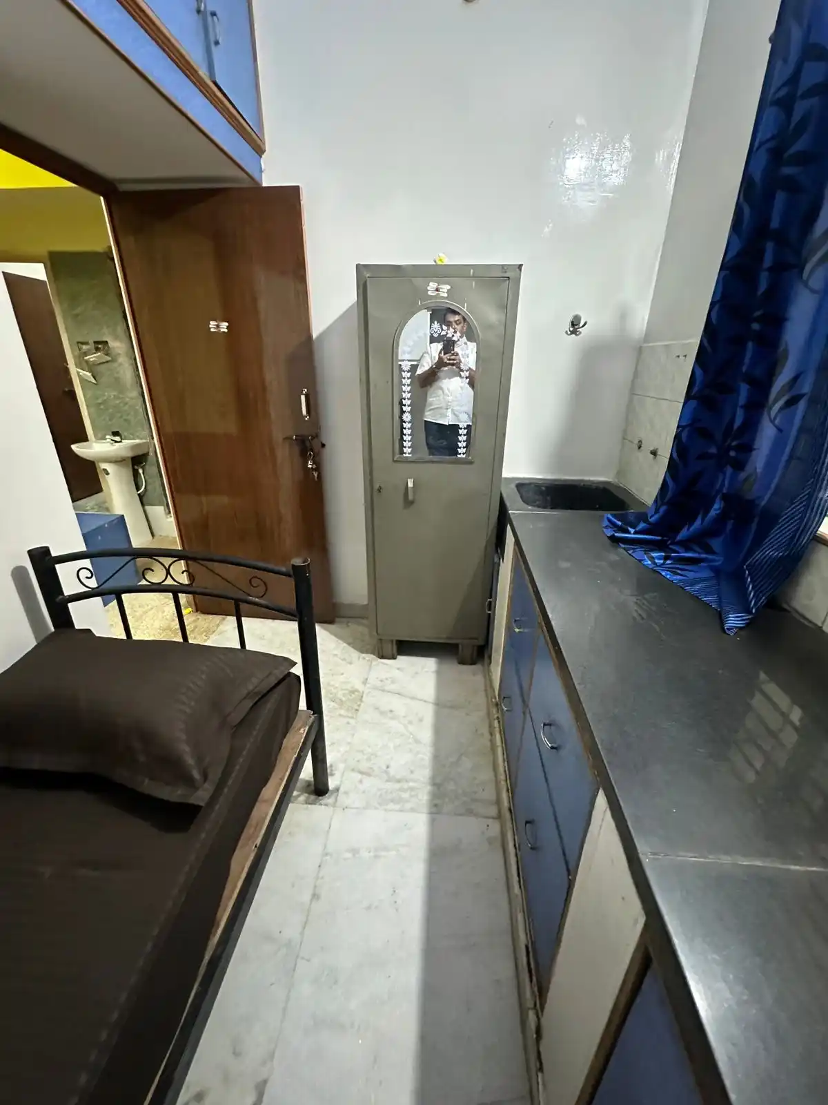 Spring Fields PG For Men Vijayanagar, room photograph 3, uploaded by the owner
