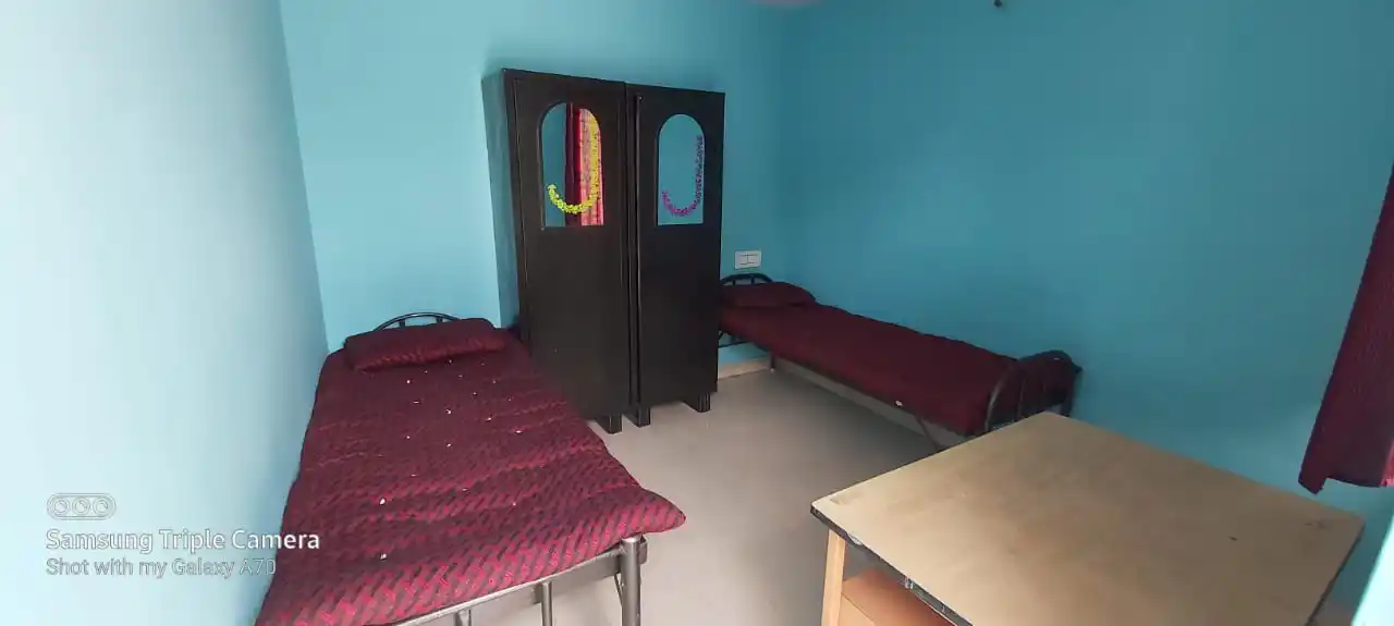 Spring Fields PG For Men Vijayanagar, room photograph 6, uploaded by the owner